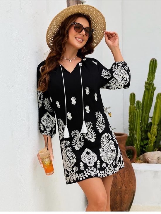 Blooming Jelly Other - Blooming Jelly Black & White Embroidered V-Neck Swim Cover-Up Dress. NWOT